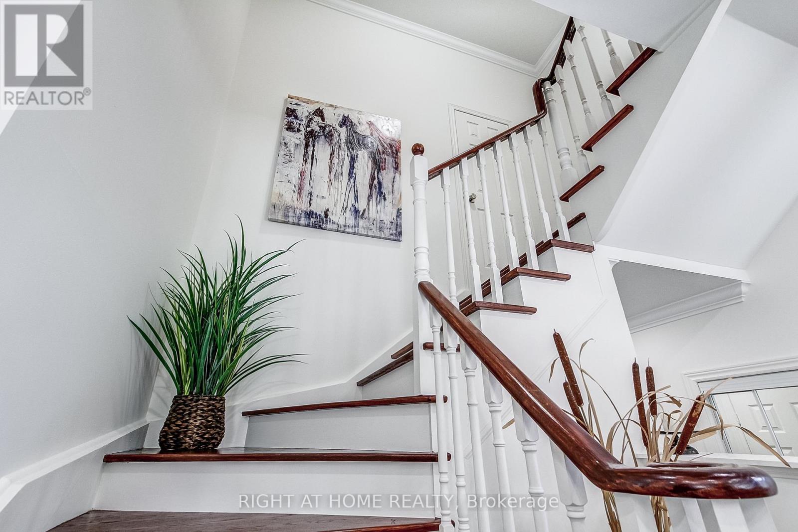 481 Heath Street, Oakville, Ontario  L6H 6N8 - Photo 25 - W13433390