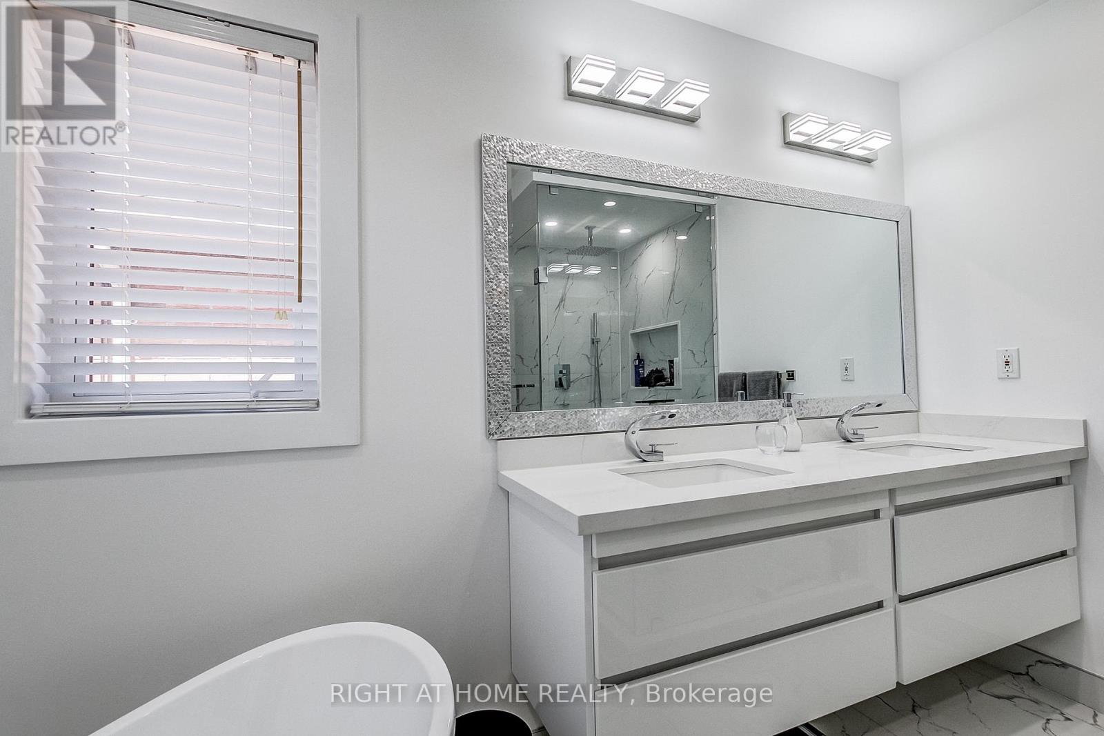 481 Heath Street, Oakville, Ontario  L6H 6N8 - Photo 37 - W13433390
