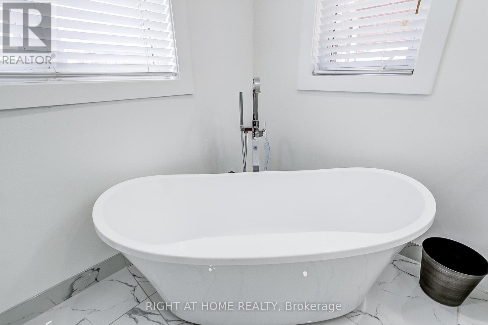 481 Heath Street, Oakville, Ontario  L6H 6N8 - Photo 39 - W13433390