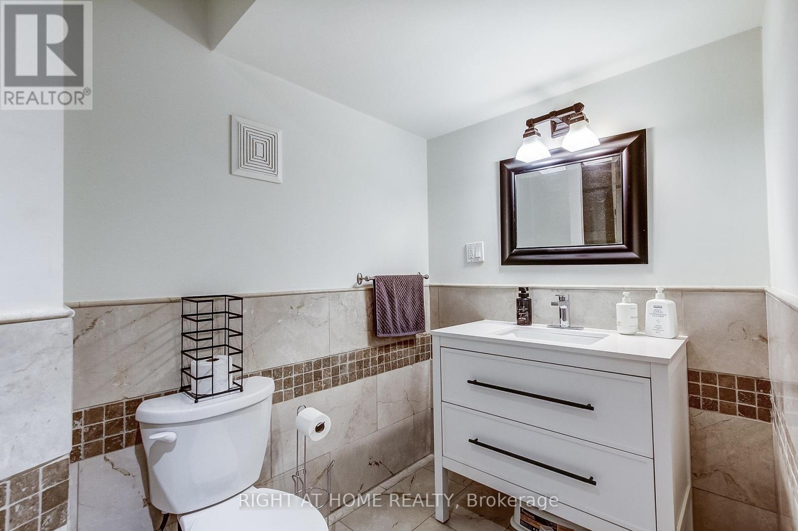 481 Heath Street, Oakville, Ontario  L6H 6N8 - Photo 44 - W13433390