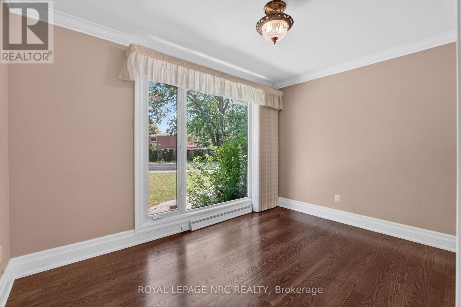 2158 Fowler Lane, Mississauga, Ontario  L5K 1B8 - Photo 24 - W13433456