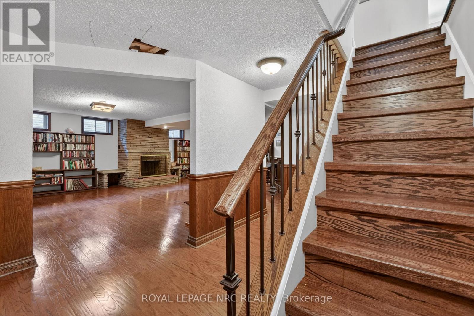 2158 Fowler Lane, Mississauga, Ontario  L5K 1B8 - Photo 39 - W13433456
