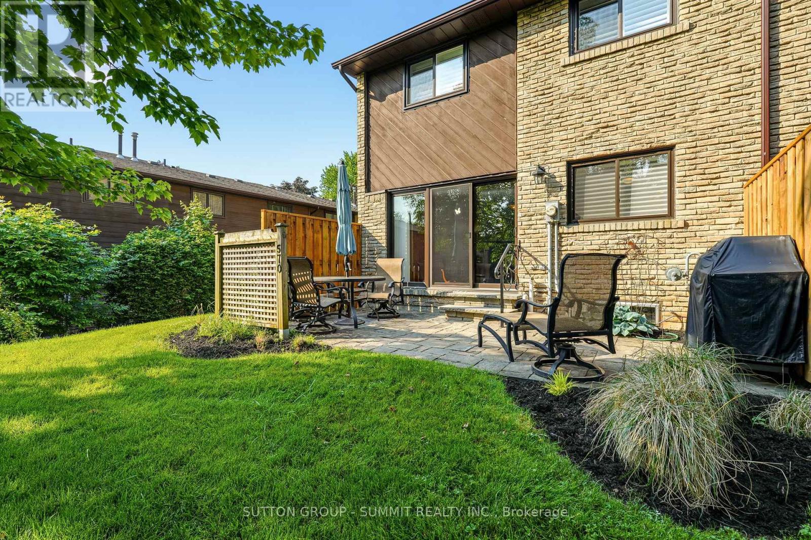 570 Forestwood Crescent, Burlington, Ontario  L7L 4K3 - Photo 24 - W13433486