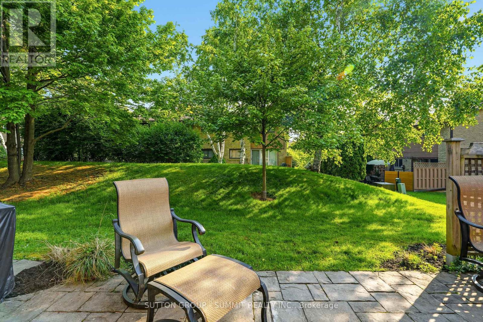 570 Forestwood Crescent, Burlington, Ontario  L7L 4K3 - Photo 29 - W13433486