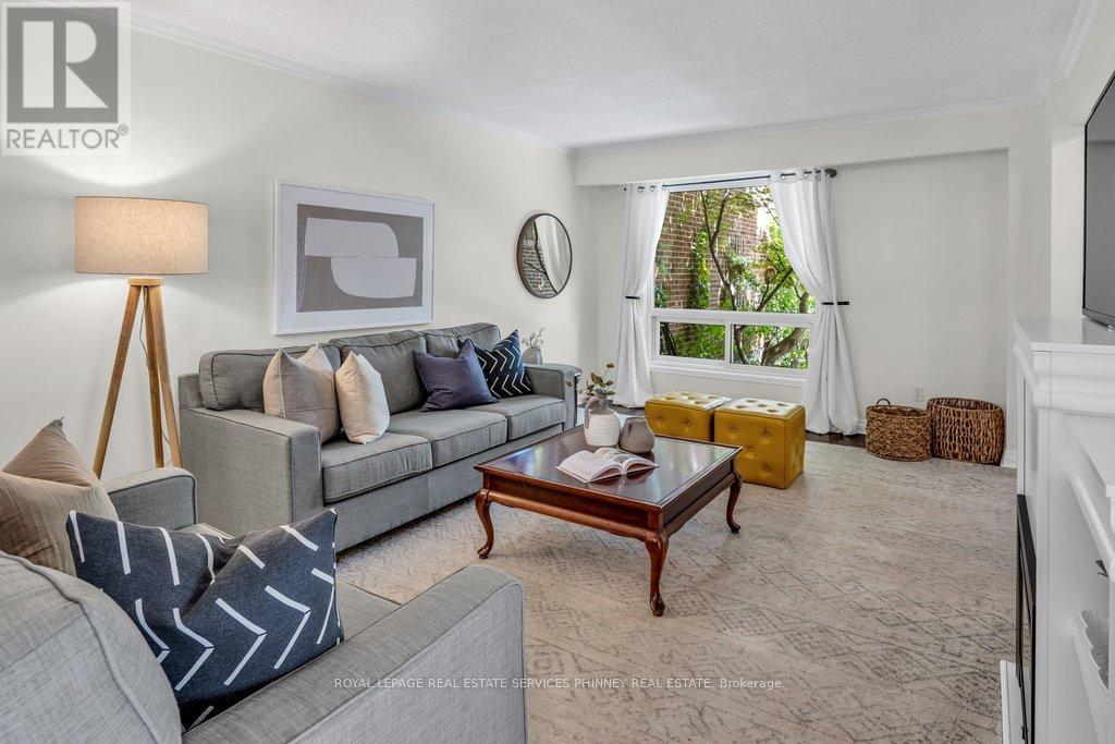 2527 Mainroyal Street, Mississauga, Ontario  L5L 1E1 - Photo 7 - W13433518