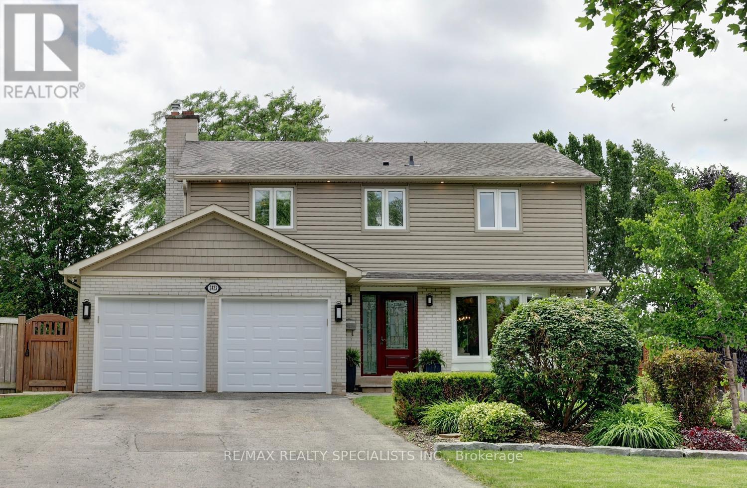 2423 WOKING CRESCENT, Mississauga, Ontario
