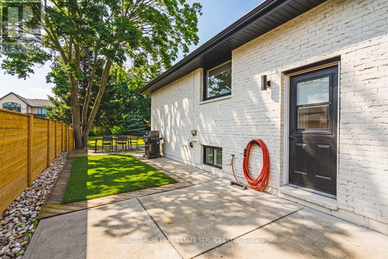 336 Tuck Drive, Burlington, Ontario  L7L 2R3 - Photo 30 - W13433580