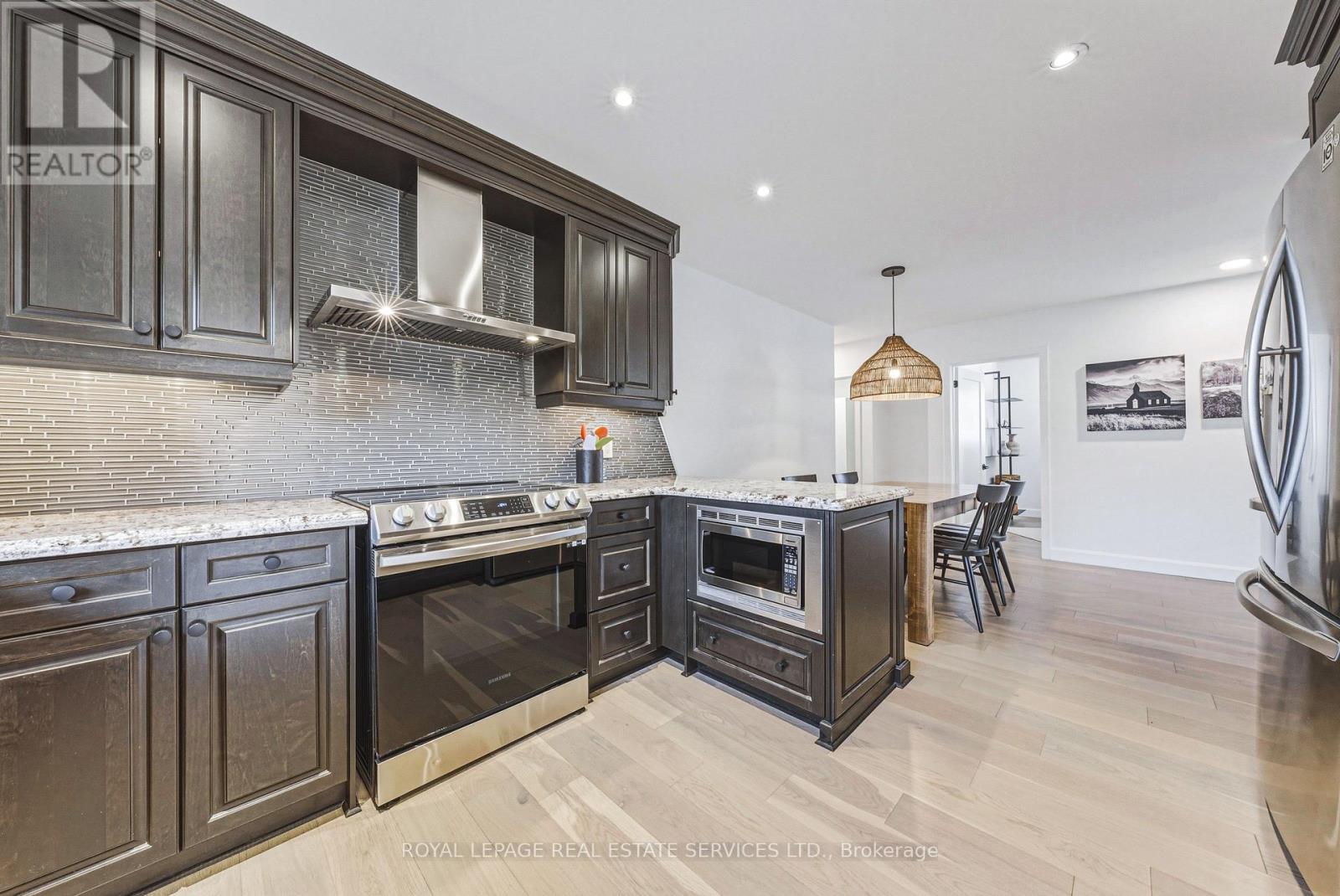 336 Tuck Drive, Burlington, Ontario  L7L 2R3 - Photo 9 - W13433580