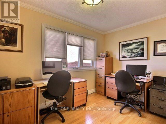 5708 Greensboro Drive, Mississauga, Ontario  L5M 5T7 - Photo 13 - W13433624