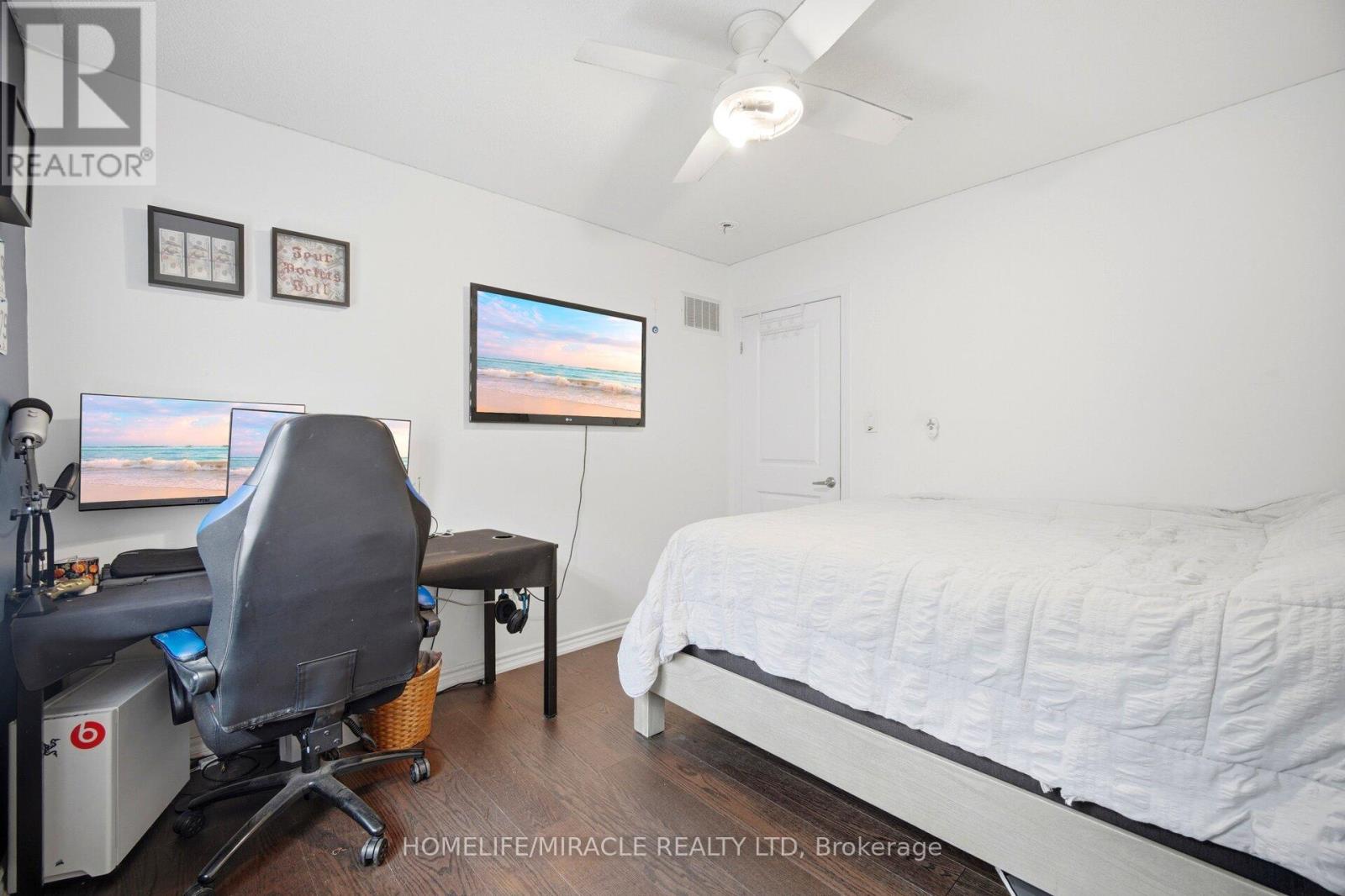 94 Mincing Trail, Brampton, Ontario  L7A 4S9 - Photo 22 - W13433660