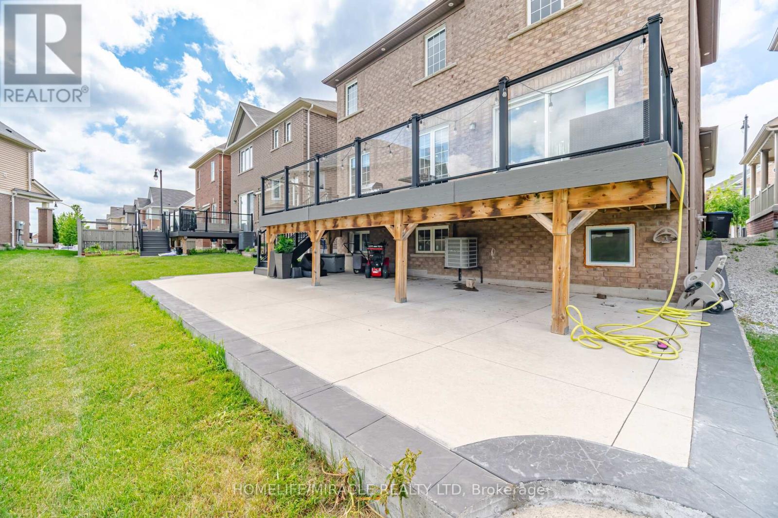 94 Mincing Trail, Brampton, Ontario  L7A 4S9 - Photo 38 - W13433660