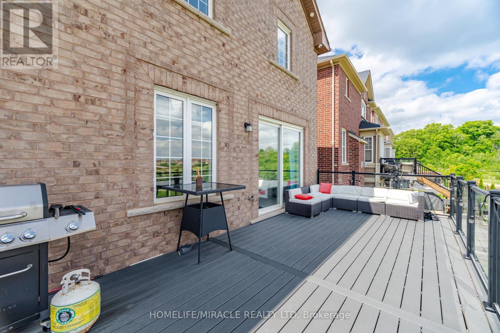 94 Mincing Trail, Brampton, Ontario  L7A 4S9 - Photo 39 - W13433660
