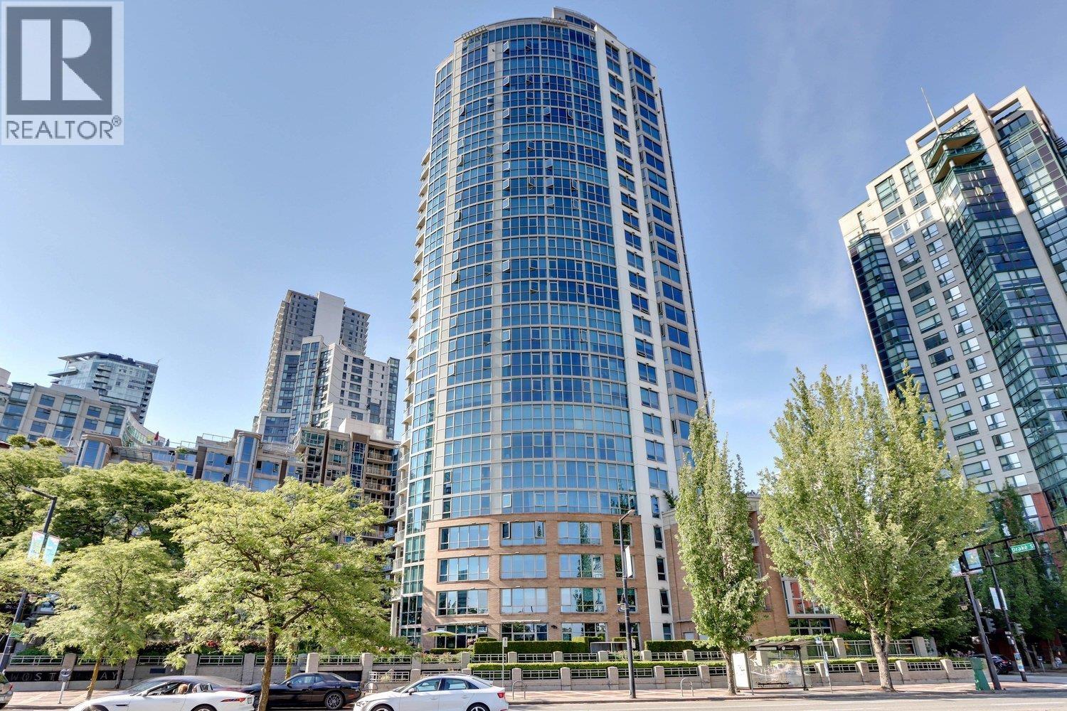 2505 388 Drake Street, Vancouver, British Columbia  V6B 6A8 - Photo 2 - R3134834