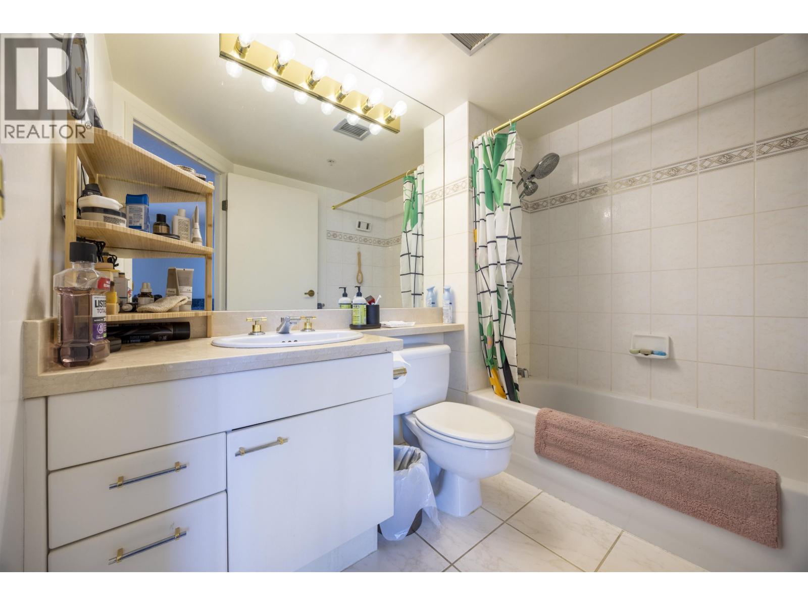 2505 388 Drake Street, Vancouver, British Columbia  V6B 6A8 - Photo 15 - R3134834