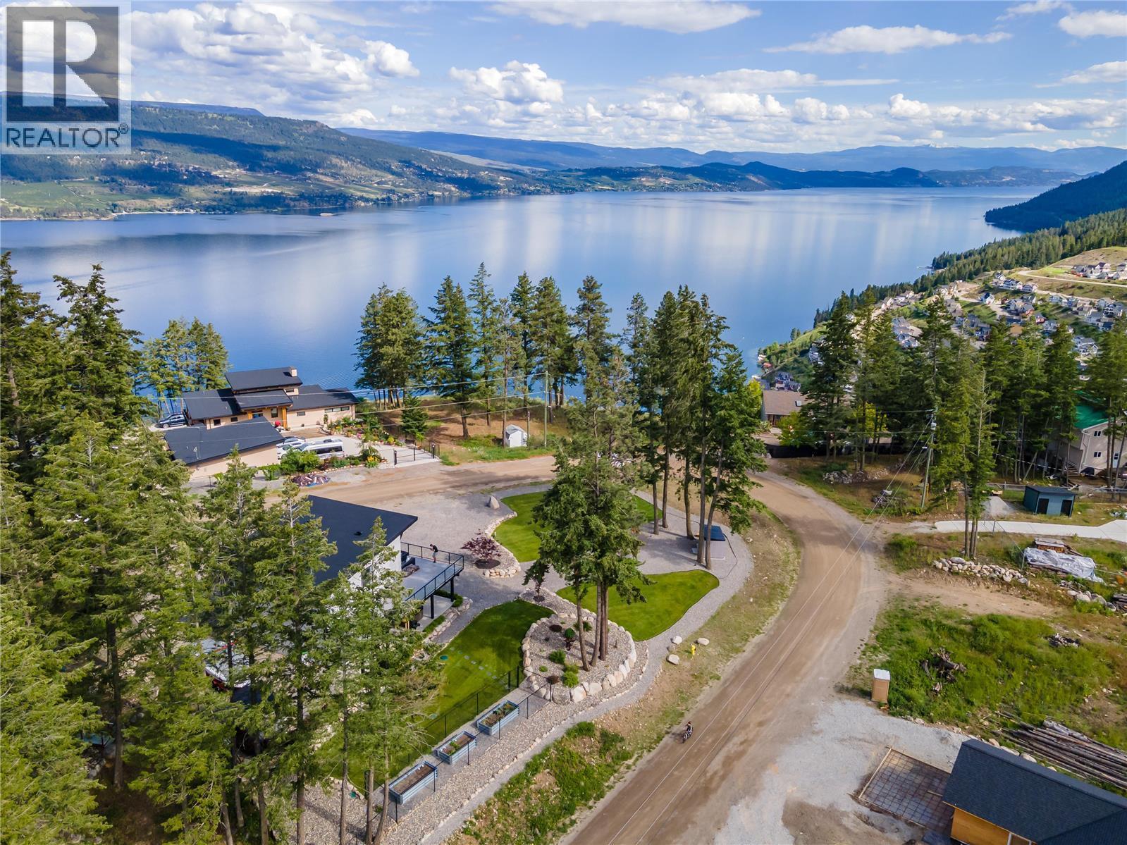 7210 Dunwaters Road, Kelowna, British Columbia  V1Z 3W5 - Photo 43 - 10390559