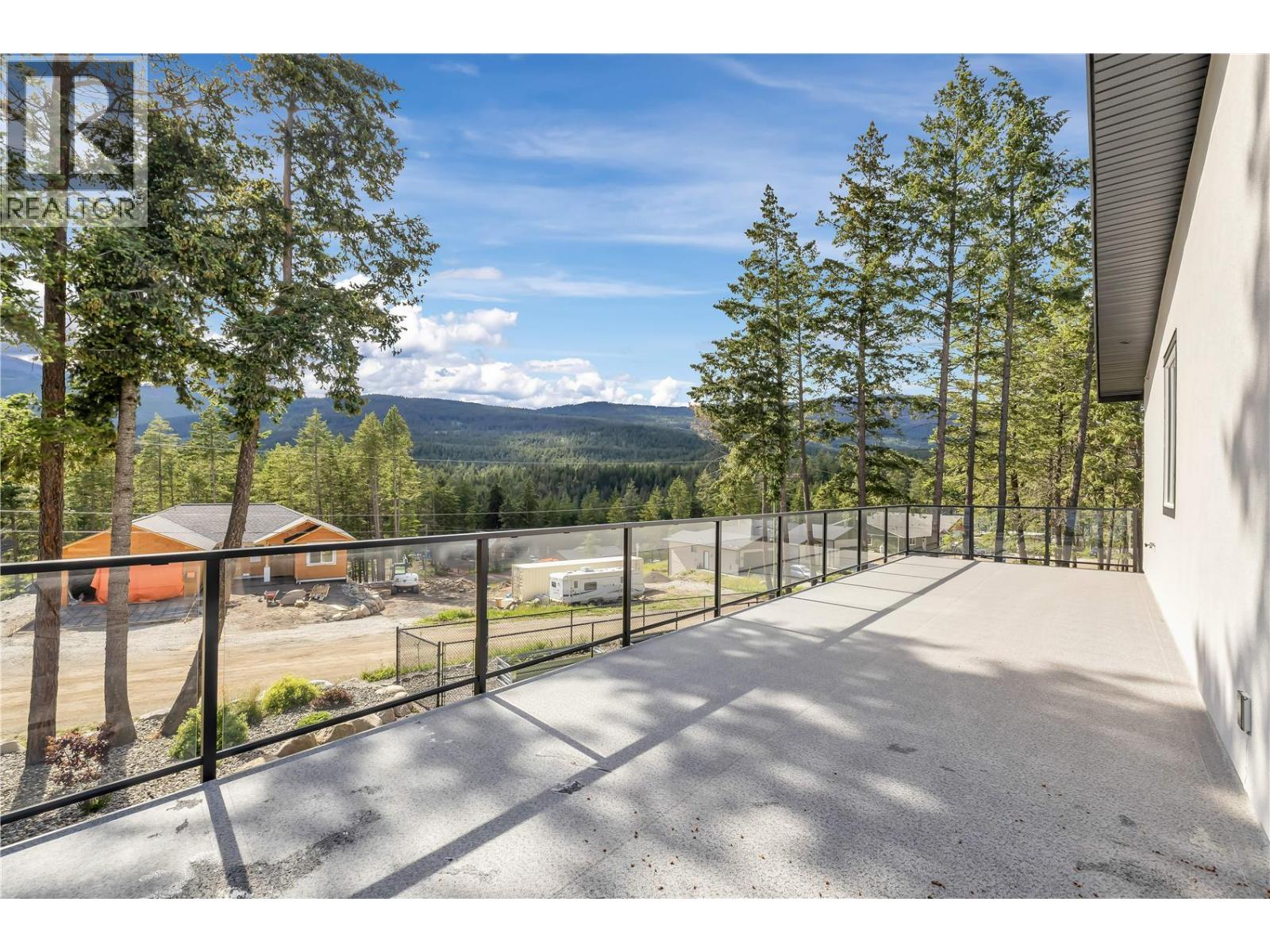 7210 Dunwaters Road, Kelowna, British Columbia  V1Z 3W5 - Photo 39 - 10390559