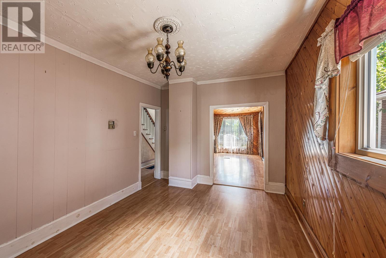 5667 Stairs Street, Halifax, Nova Scotia  B3K 2E1 - Photo 10 - 202614149
