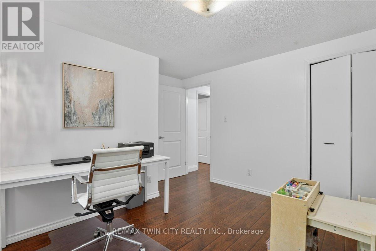 131 Carlyle Drive, Kitchener, Ontario  N2P 1V9 - Photo 29 - X13433508
