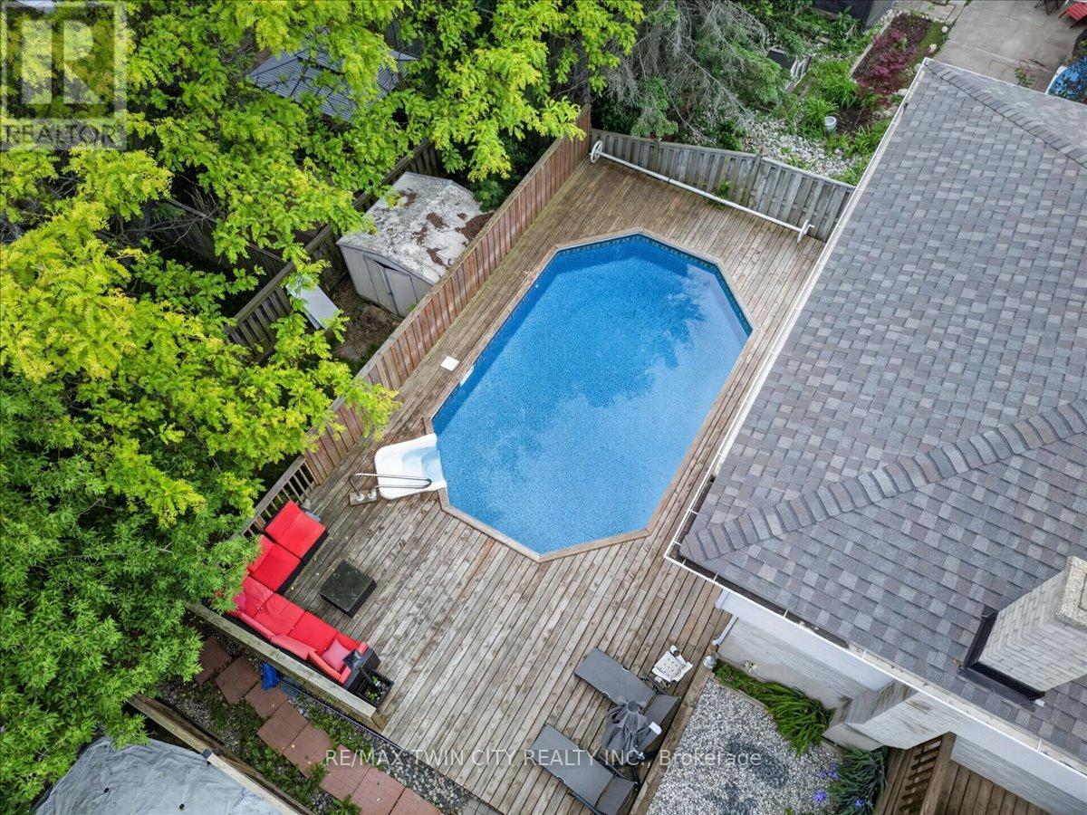 131 Carlyle Drive, Kitchener, Ontario  N2P 1V9 - Photo 50 - X13433508