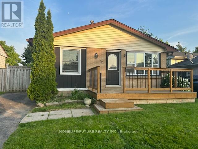 17 VILLENEUVE CRESCENT, London East, Ontario