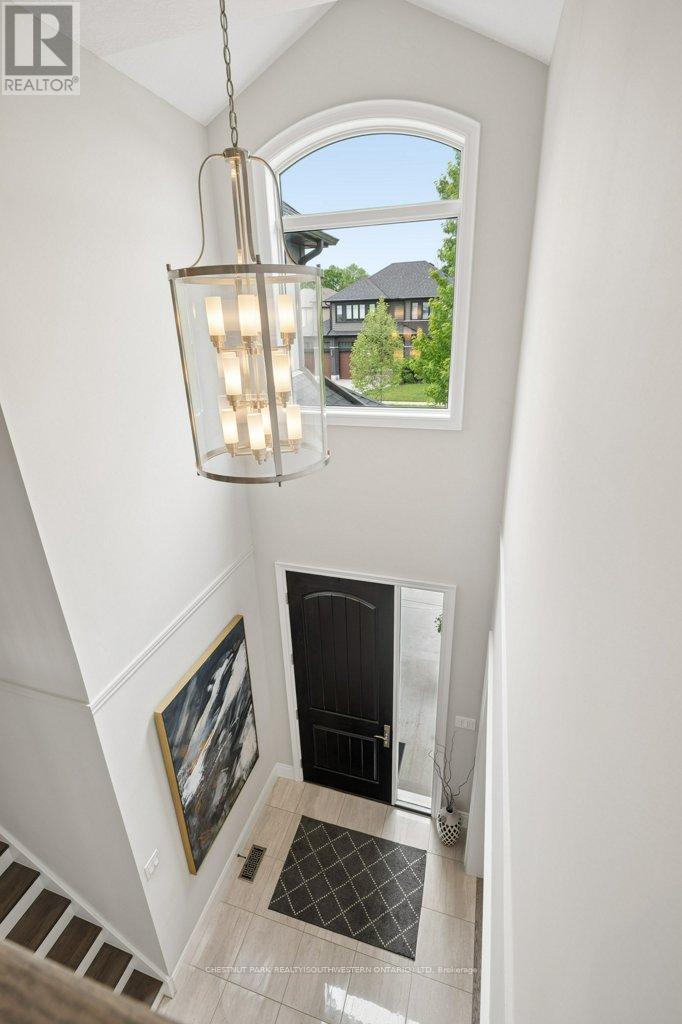 518 Preakness Street, Waterloo, Ontario  N2K 0C1 - Photo 8 - X13433564
