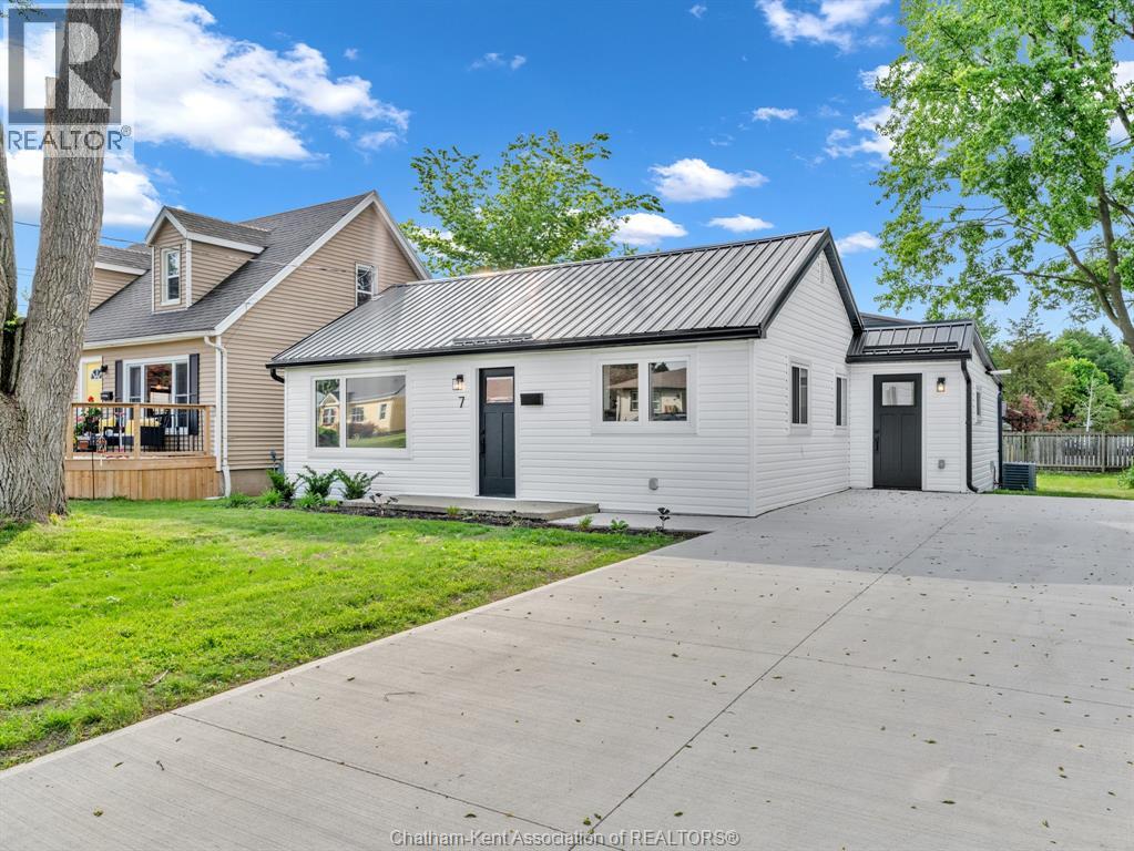 7 Oxley DRIVE, Chatham, Ontario