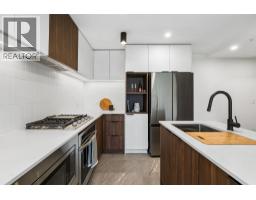 206 623 KEMSLEY AVENUE, Coquitlam, British Columbia
