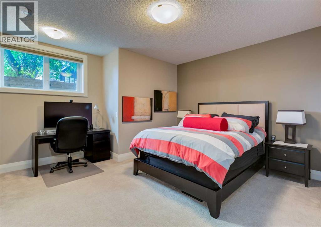 2039 45 Avenue Sw, Calgary, Alberta  T2T 2P6 - Photo 39 - A2320096