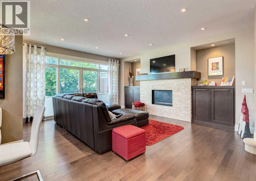 2039 45 Avenue Sw, Calgary, Alberta  T2T 2P6 - Photo 20 - A2320096
