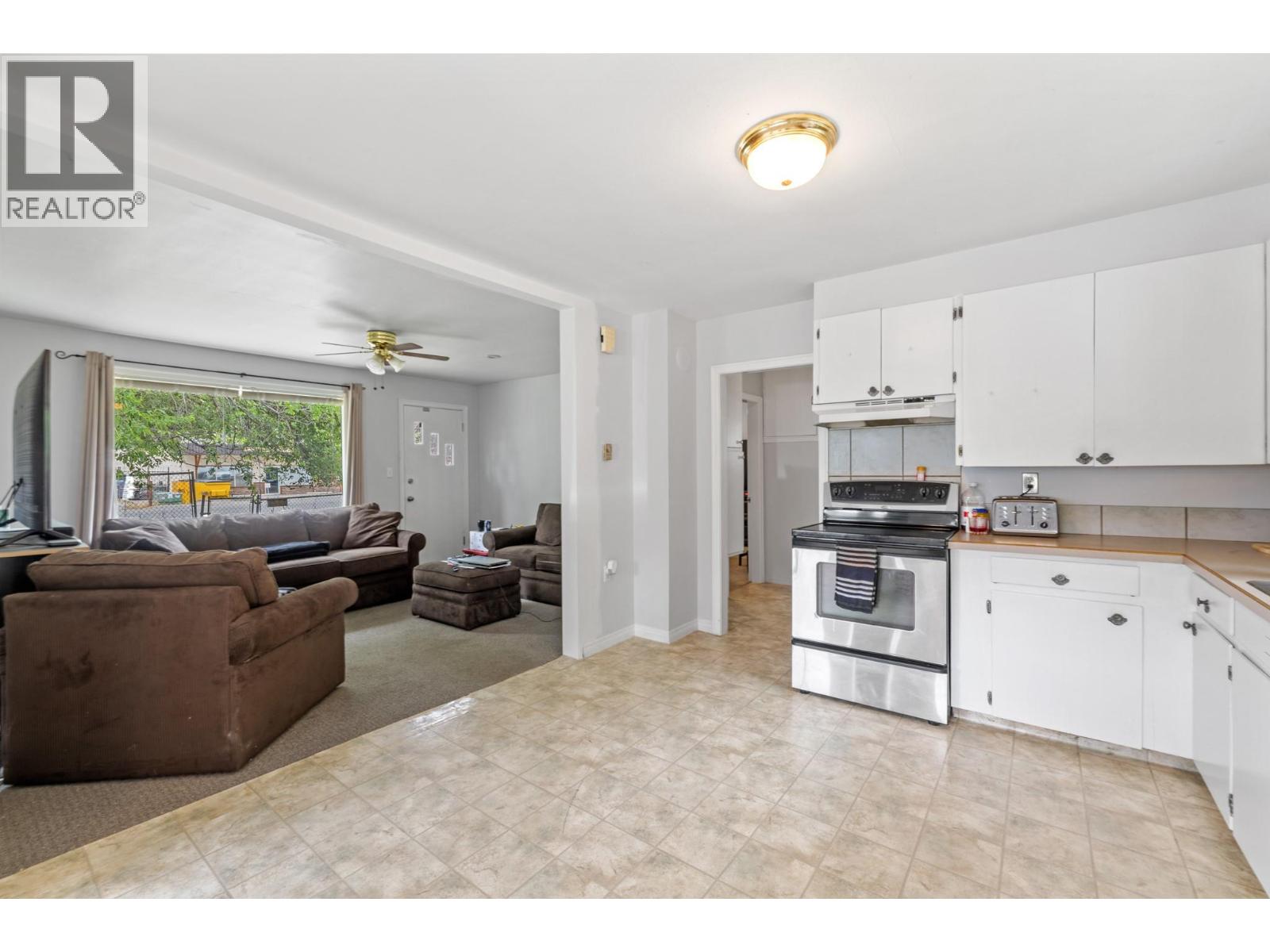 1125 High Road, Kelowna, British Columbia  V1Y 7A9 - Photo 8 - 10373450