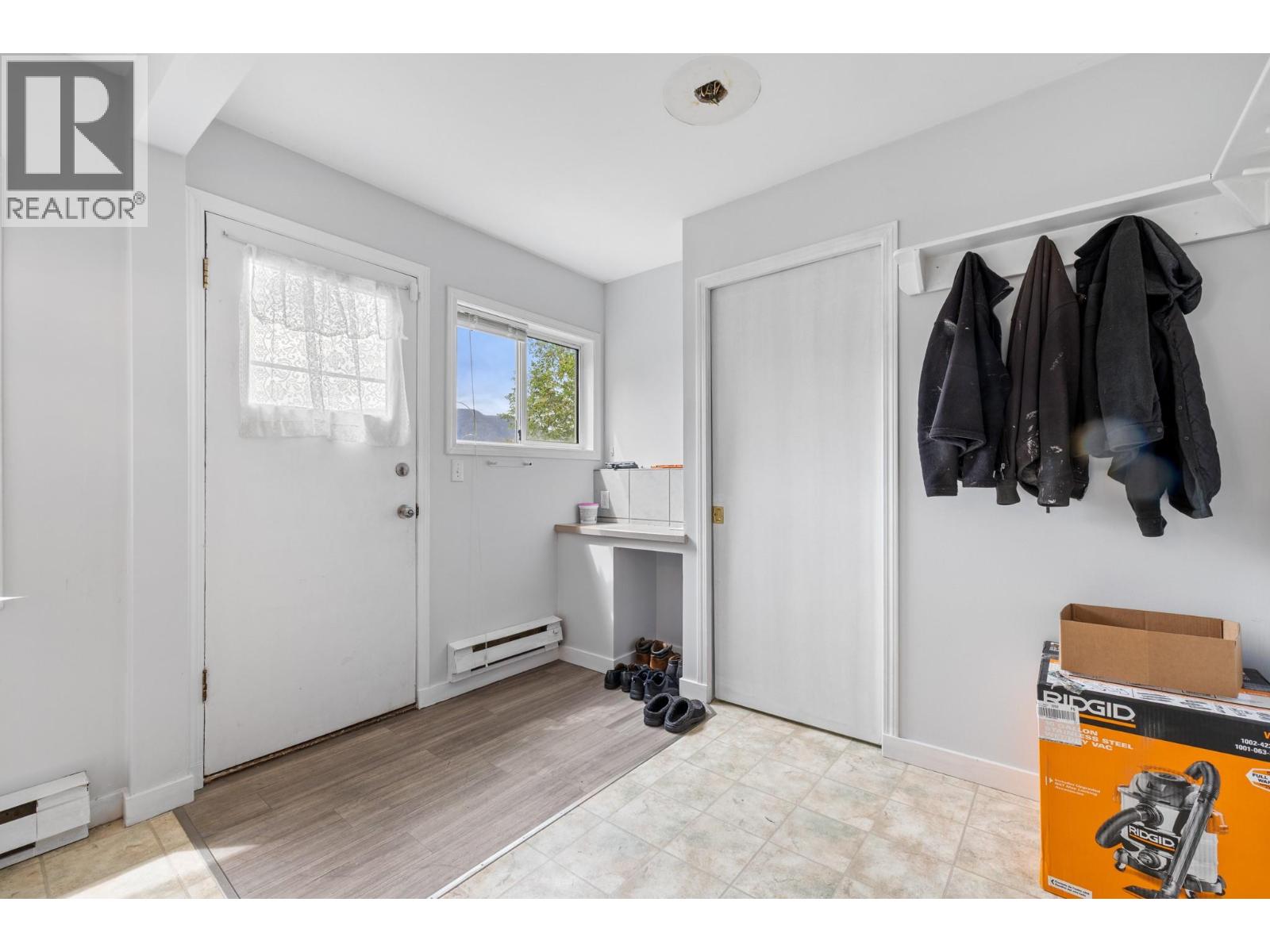 1125 High Road, Kelowna, British Columbia  V1Y 7A9 - Photo 7 - 10373450