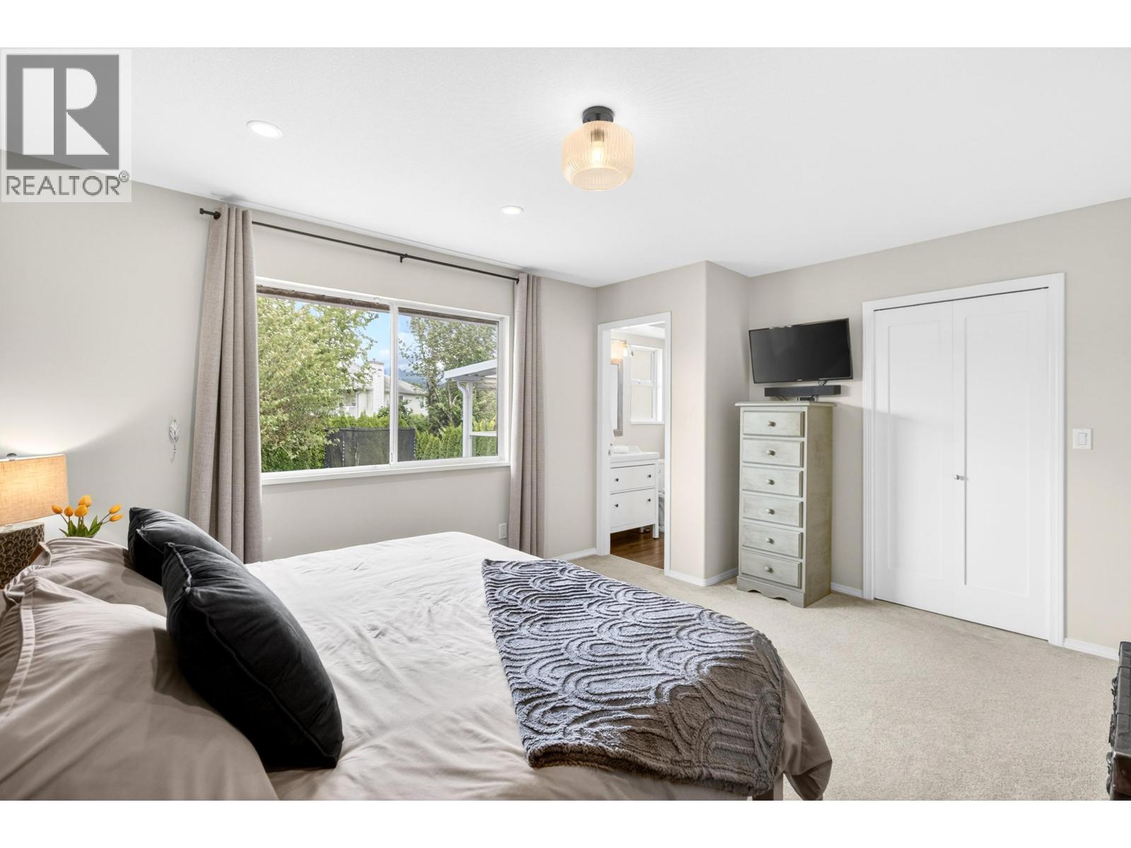 23239 116a Avenue, Maple Ridge, British Columbia  V2X 2K5 - Photo 21 - R3135054
