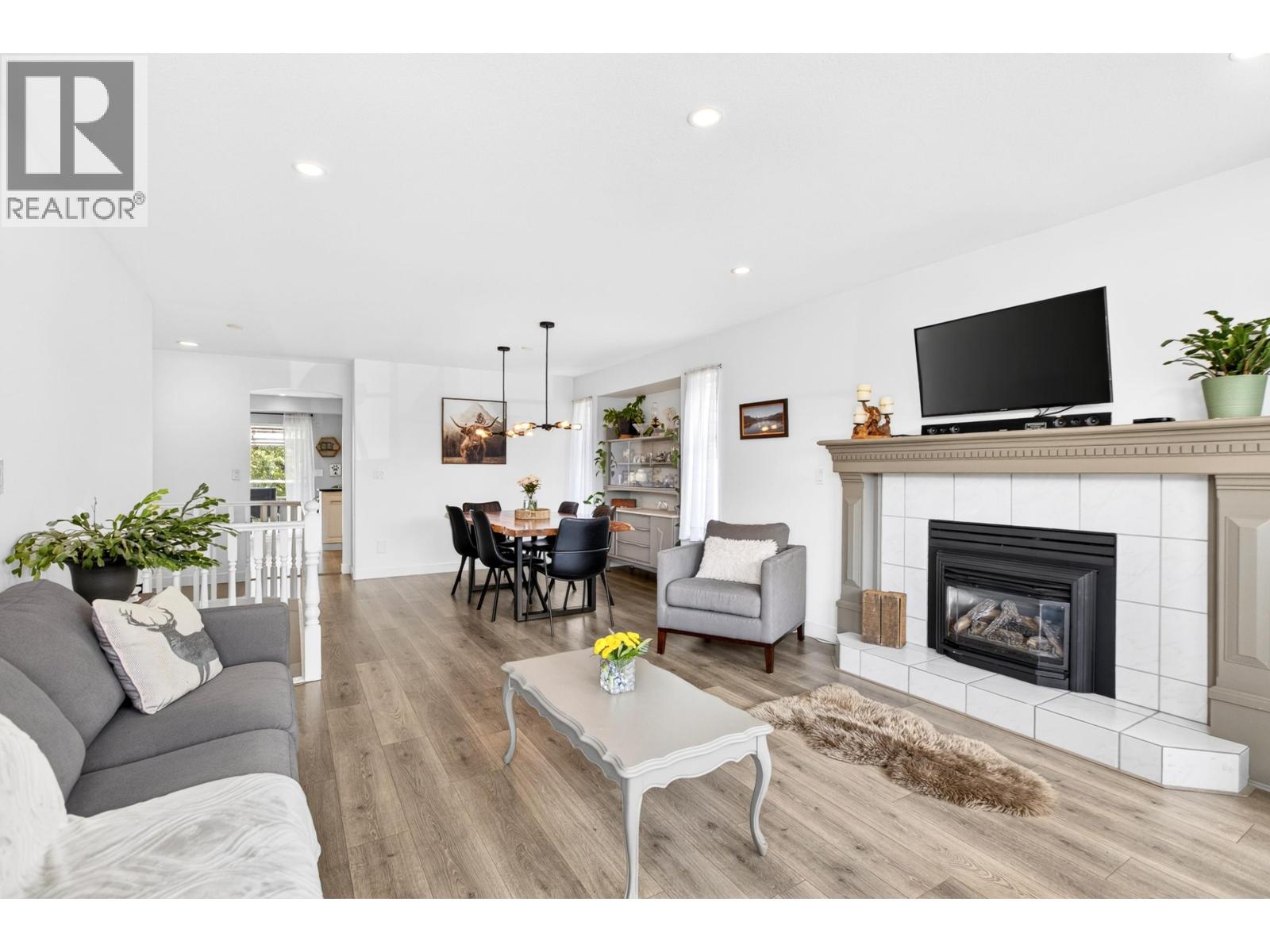 23239 116a Avenue, Maple Ridge, British Columbia  V2X 2K5 - Photo 7 - R3135054