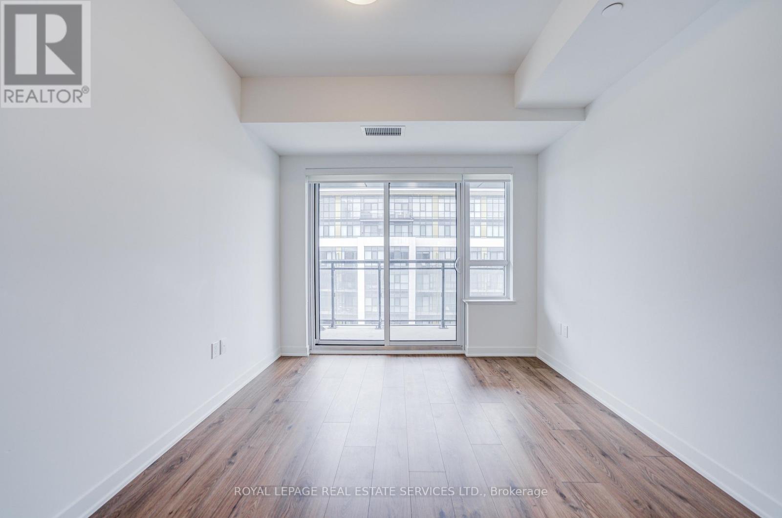822 - 395 Dundas Street W, Oakville, Ontario  L6M 5R8 - Photo 21 - W13427716