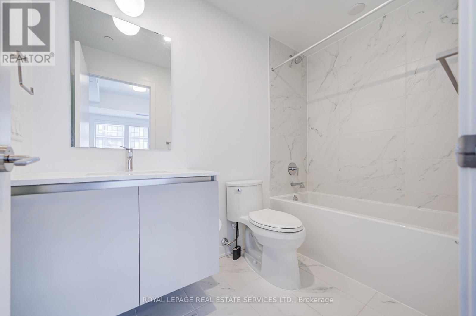822 - 395 Dundas Street W, Oakville, Ontario  L6M 5R8 - Photo 23 - W13427716