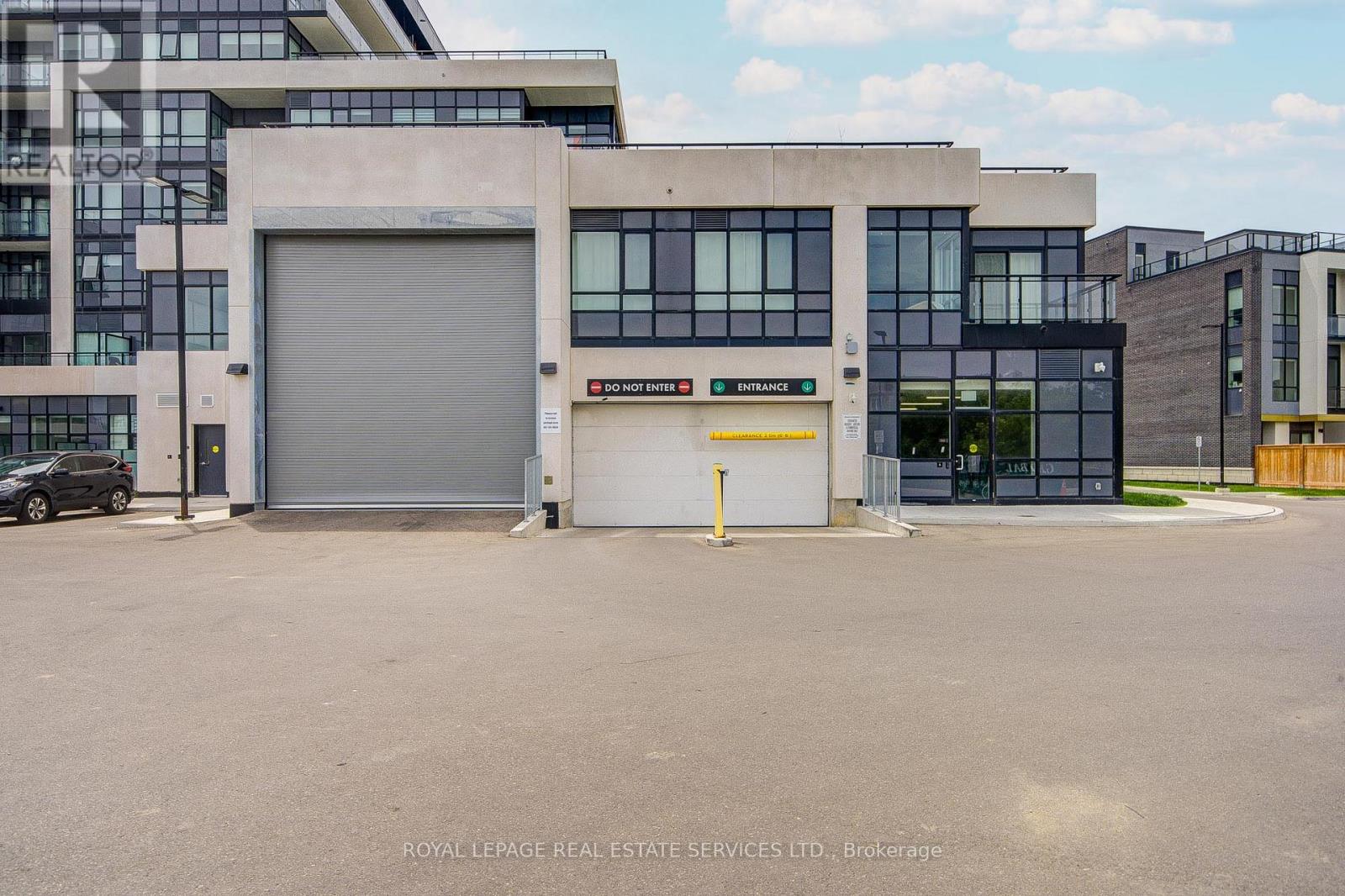 822 - 395 Dundas Street W, Oakville, Ontario  L6M 5R8 - Photo 15 - W13427716