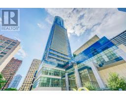 6701 - 388 YONGE STREET, Toronto, Ontario