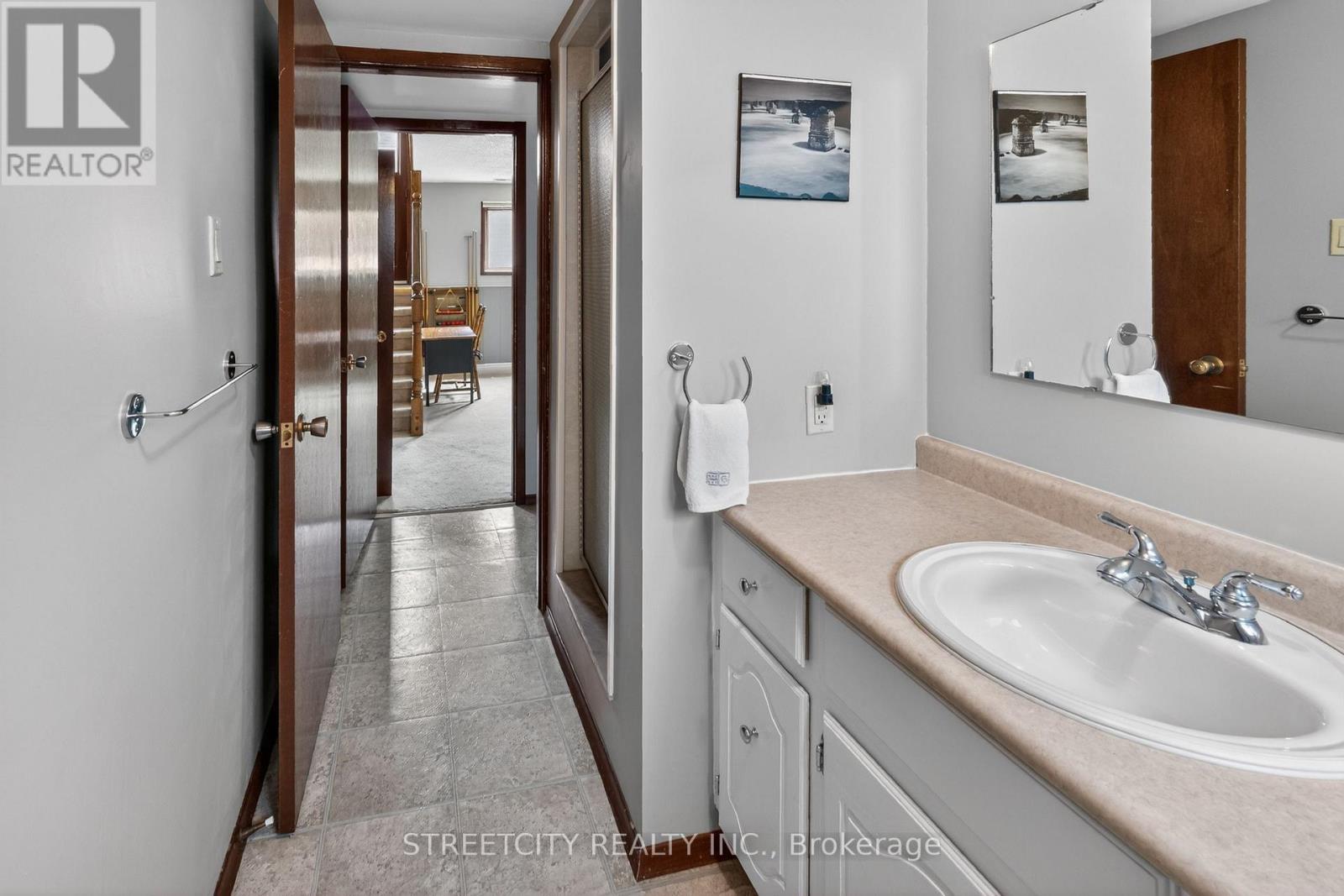 5 Mc Larty Drive, St. Thomas, Ontario  N5R 5J7 - Photo 15 - X13424736