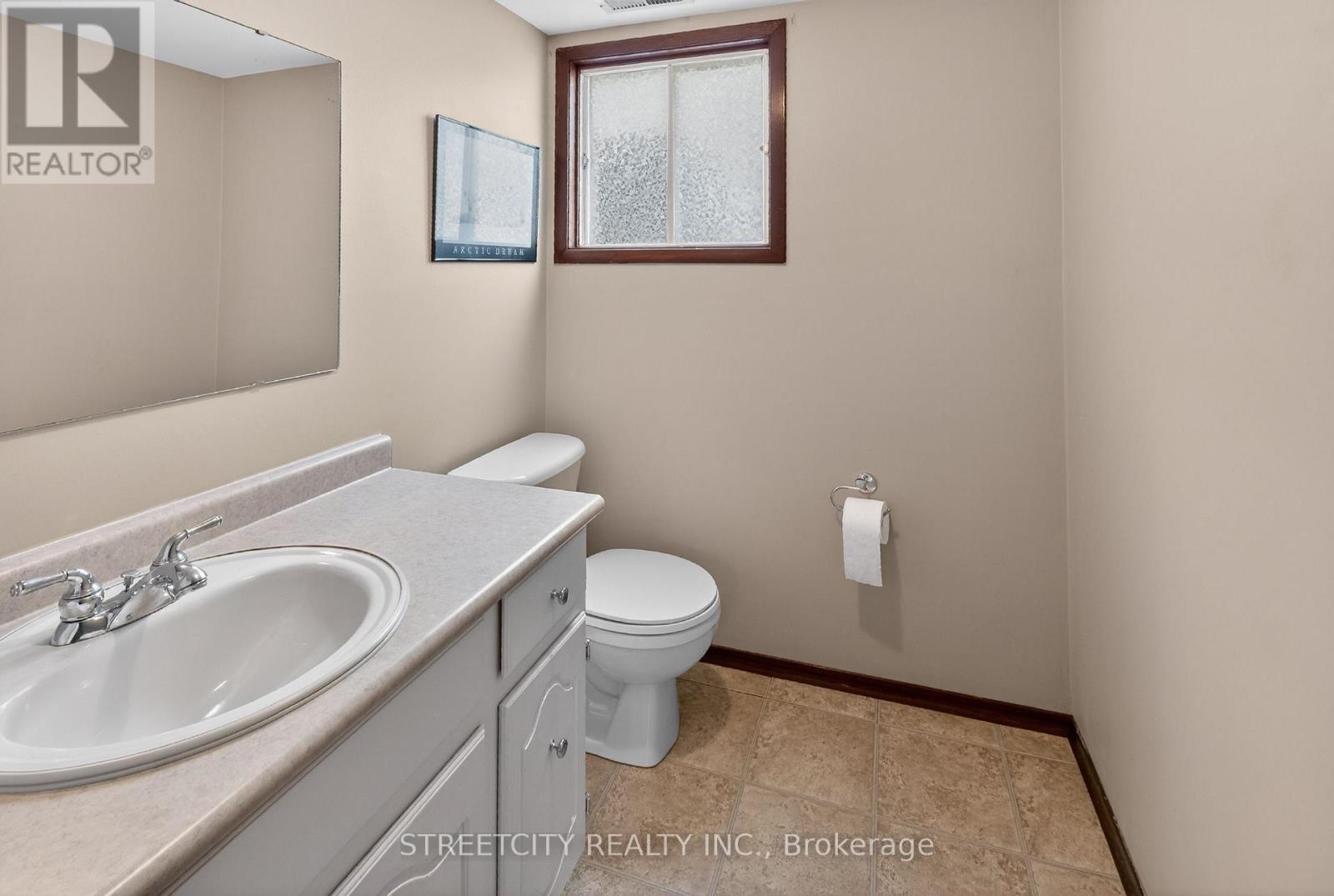 5 Mc Larty Drive, St. Thomas, Ontario  N5R 5J7 - Photo 24 - X13424736