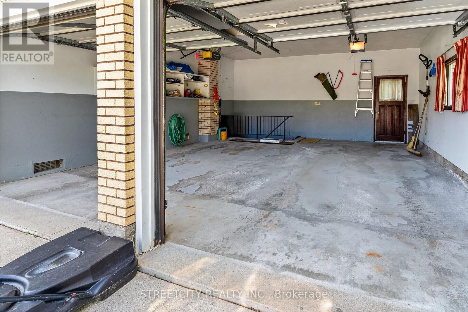 5 Mc Larty Drive, St. Thomas, Ontario  N5R 5J7 - Photo 32 - X13424736