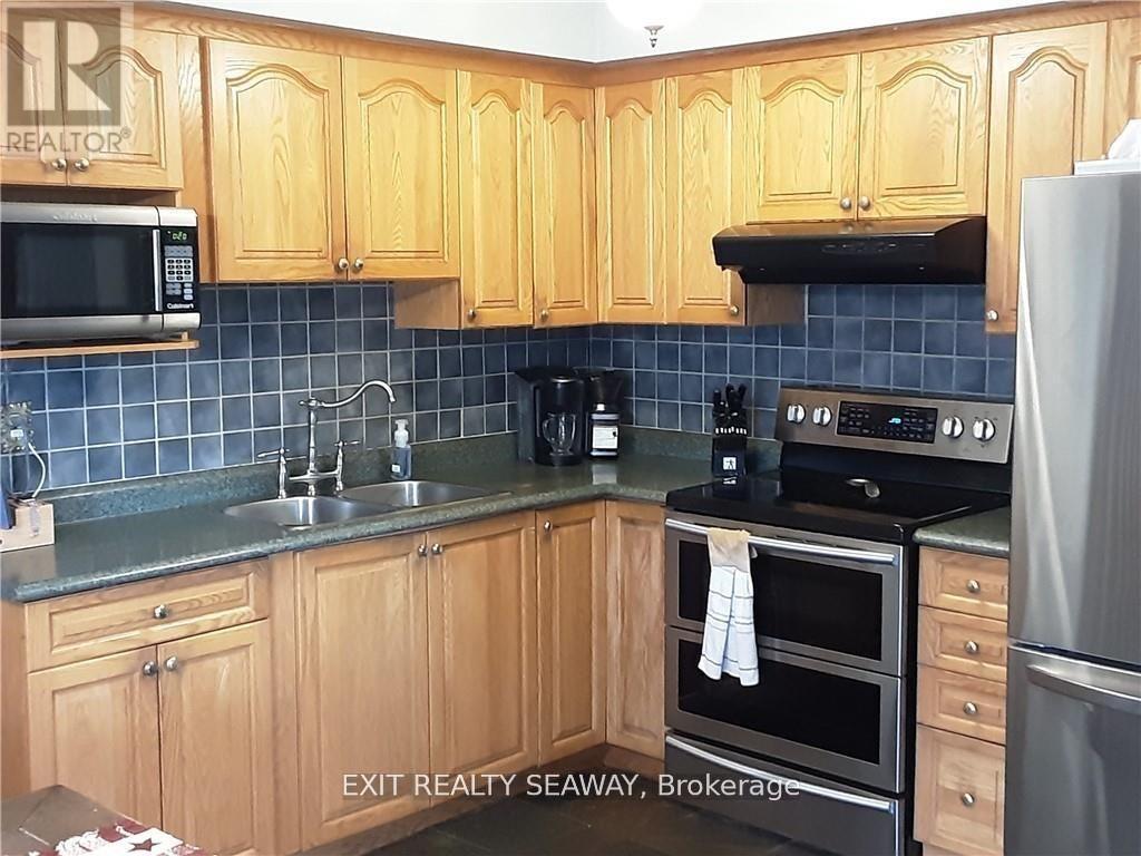400 Lynwood Drive, Cornwall, Ontario  K6H 5H3 - Photo 10 - X13433832