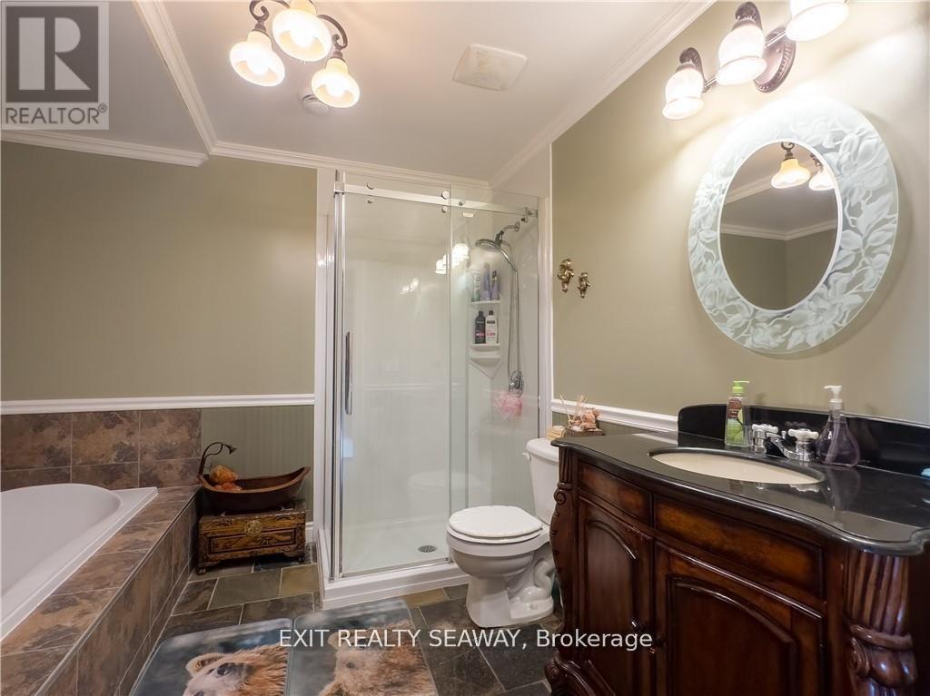 400 Lynwood Drive, Cornwall, Ontario  K6H 5H3 - Photo 18 - X13433832