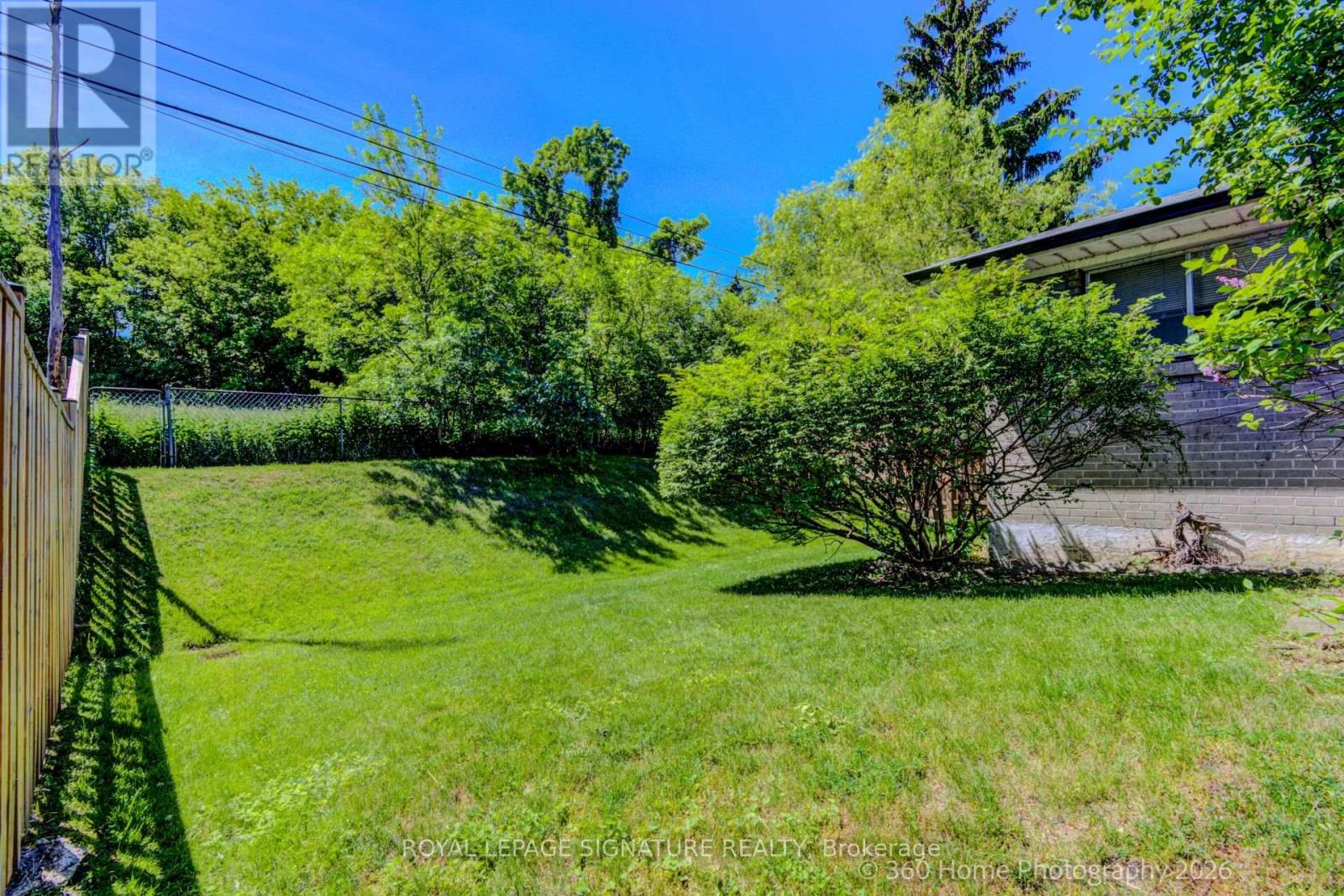 34 Rowatson Road, Toronto, Ontario  M1E 1K1 - Photo 25 - E13433712