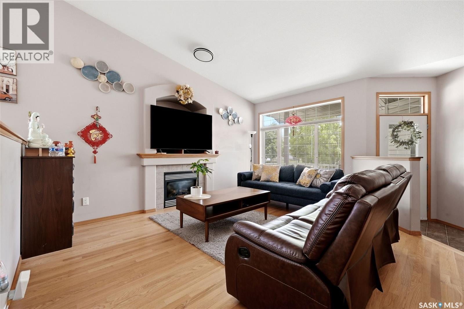 5022 Boswell Crescent, Regina, Saskatchewan  S4X 4P9 - Photo 5 - SK039120