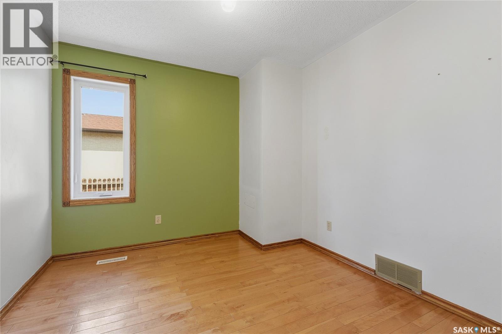 986 Rowell Crescent N, Regina, Saskatchewan  S4X 2A6 - Photo 10 - SK039050