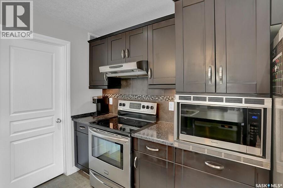 8705 Hincks Lane, Regina, Saskatchewan  S4Y 0B9 - Photo 10 - SK038923