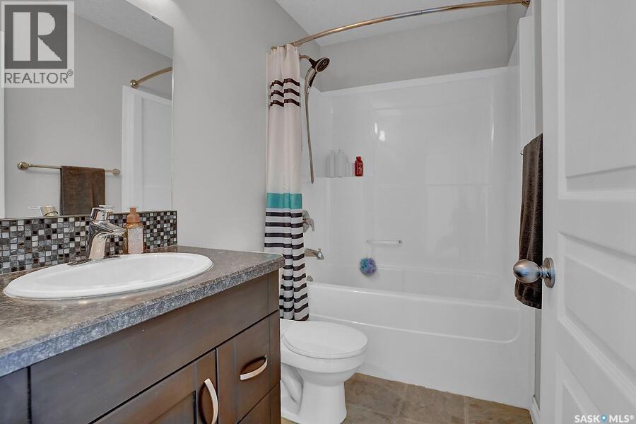 8705 Hincks Lane, Regina, Saskatchewan  S4Y 0B9 - Photo 32 - SK038923