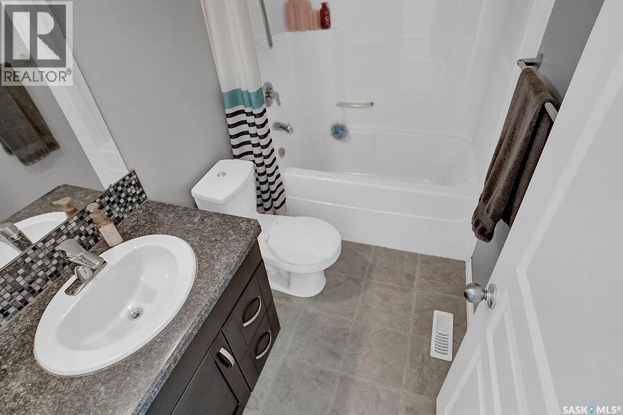 8705 Hincks Lane, Regina, Saskatchewan  S4Y 0B9 - Photo 33 - SK038923
