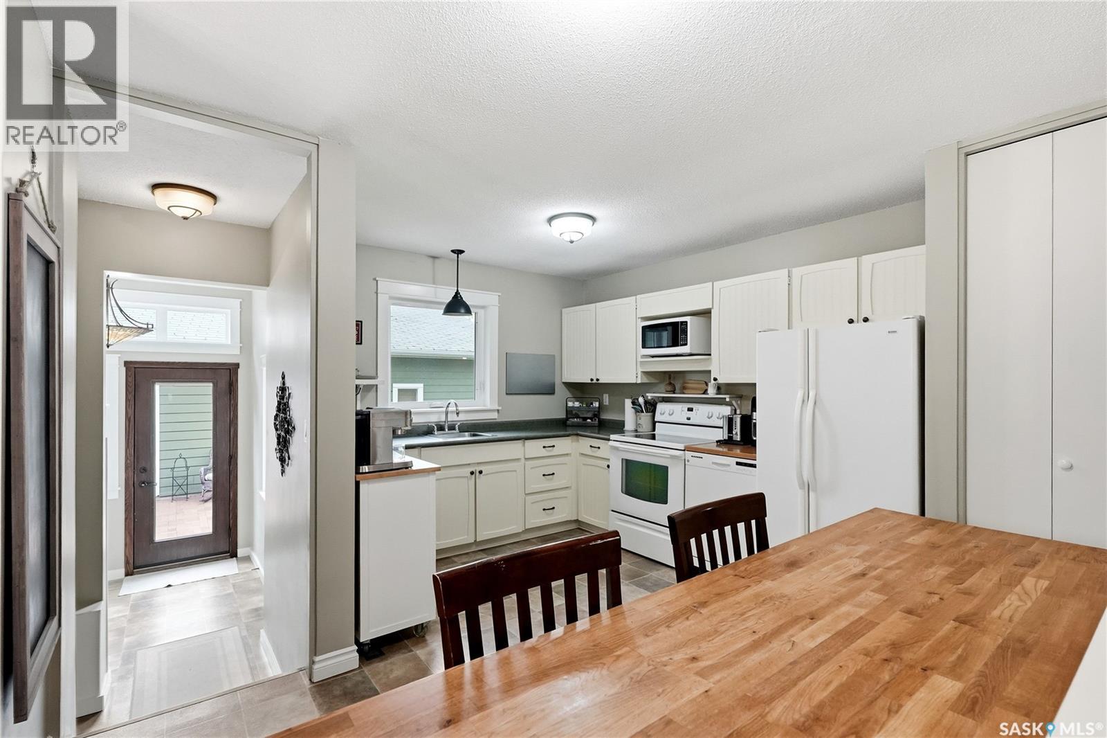328 Carleton Drive, Saskatoon, Saskatchewan  S7H 4C1 - Photo 12 - SK038789