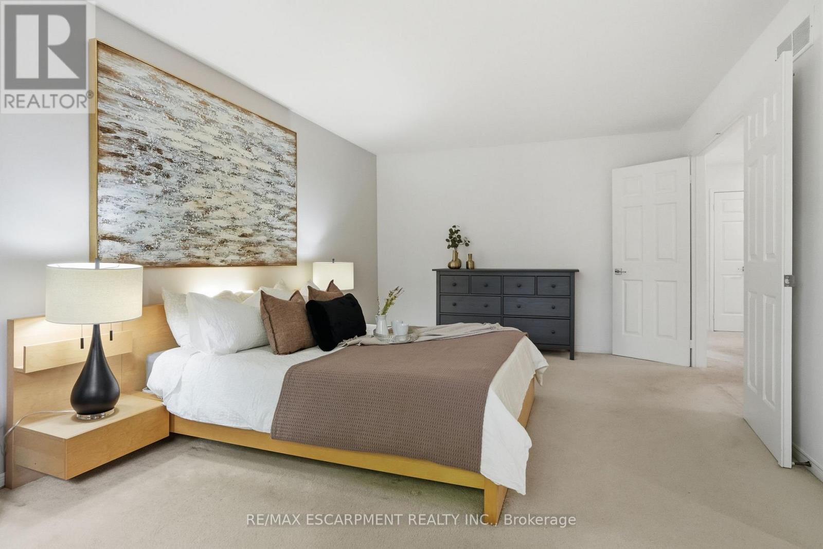 133 Warner Drive, Oakville, Ontario  L6L 6G7 - Photo 26 - W13433802